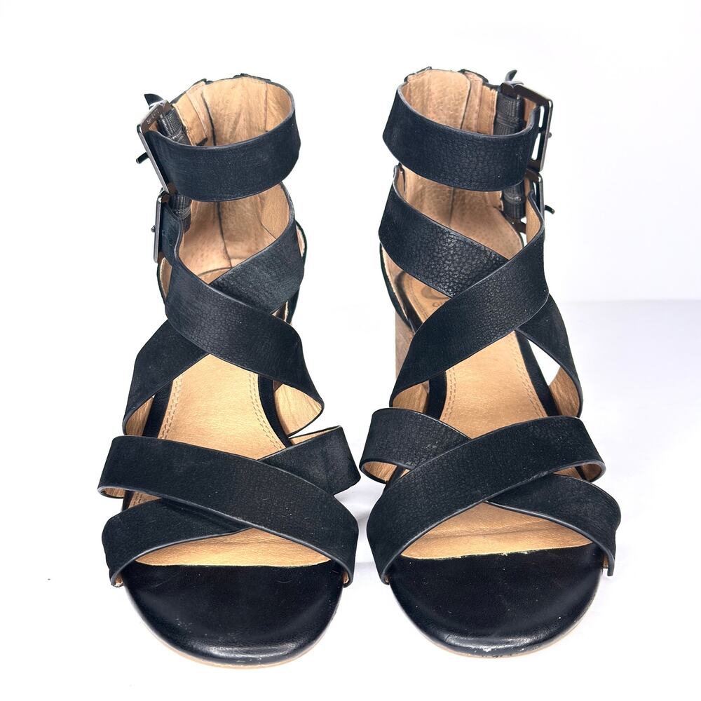 GIANNI BINI Size 6.5 US Suede Leather Strappy Block Heel Sandals